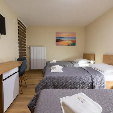 乡村民宿 Sobe Mili Ozren 多博伊